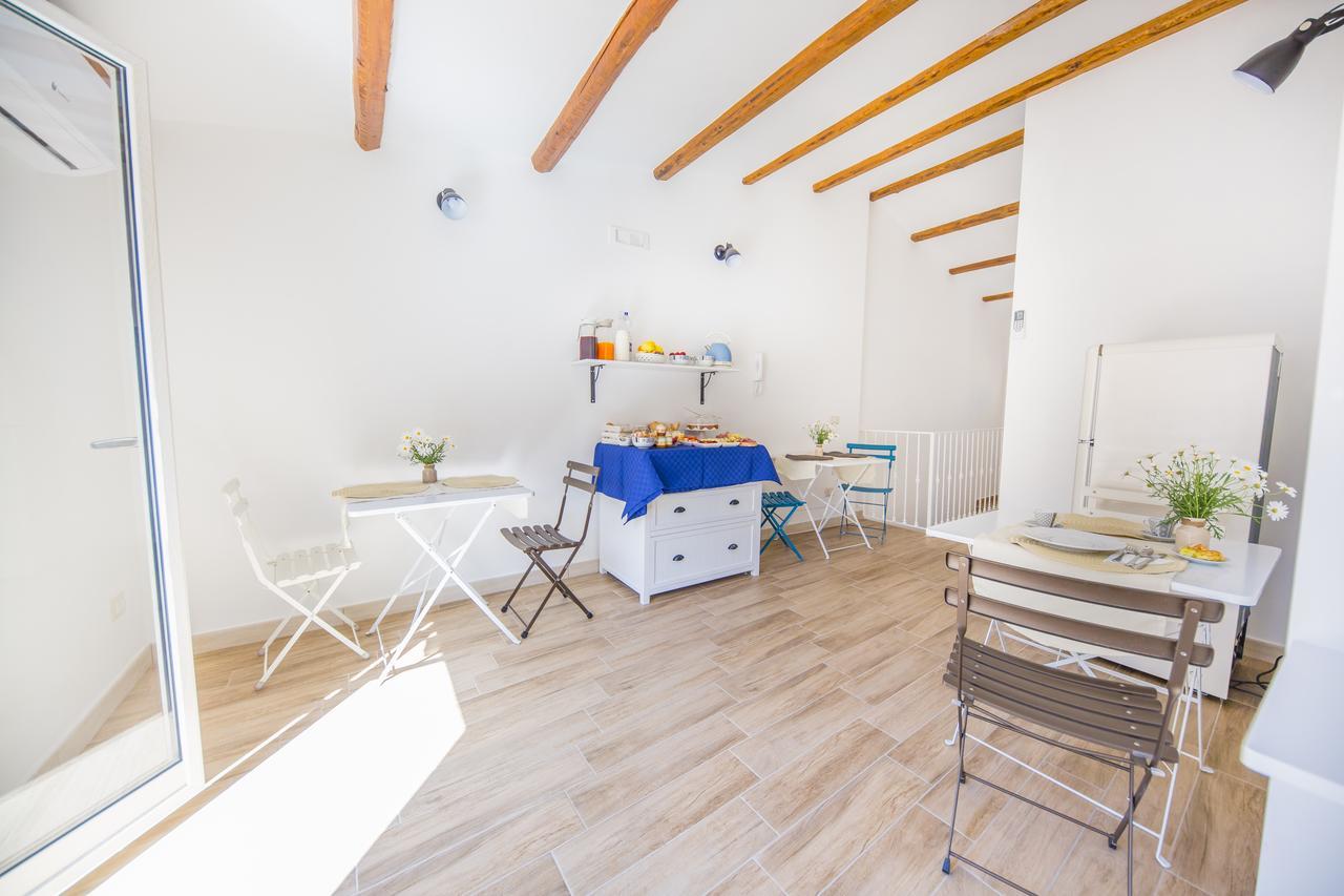 Dafni E Naide Acomodação com café da manhã Cefalù Exterior foto